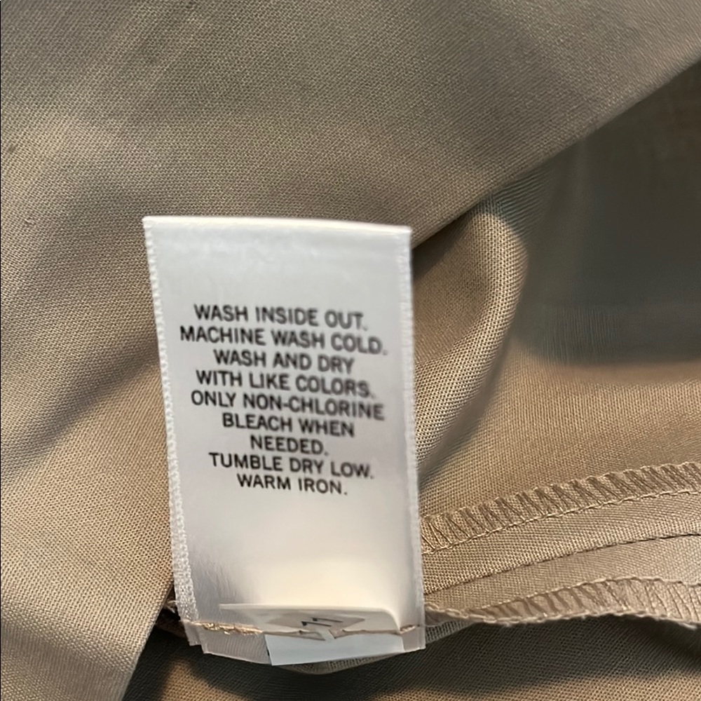 NWT Banana Republic Factory Taupe Pencil Skirt, 8 - Picture 7 of 7